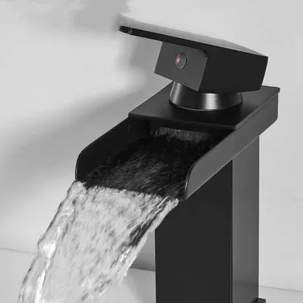 Robinet de Lavage Chaud et Froid à Poignée Unique – vue 6