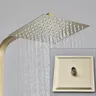 Ensemble de robinets de douche dorés – vue 3