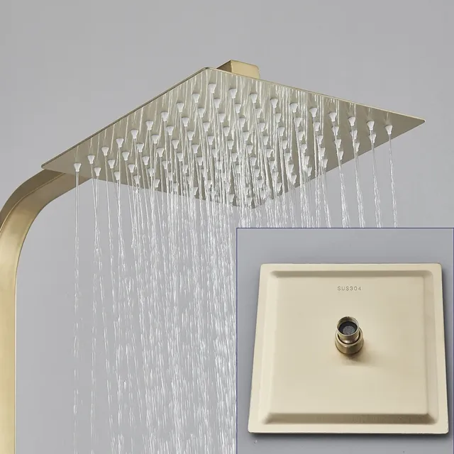Ensemble de robinets de douche dorés – vue 3