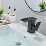 Robinet de salle de bains à LED en laiton – vue 5