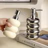 Bouteille de désinfectant pour les mains en céramique – vue 1