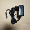Chargeur d'alimentation 13.5V 1000mA 1.5m de longueur – vue 2