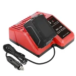 chargeur voiture Milwaukee 12V 18V lithium ion nomade allume cigare compact ABS rouge noir LED intelligent