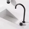Robinet de lavabo en or brossé – vue 6