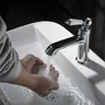 Robinet mitigeur de lavabo de salle de bains – vue 4