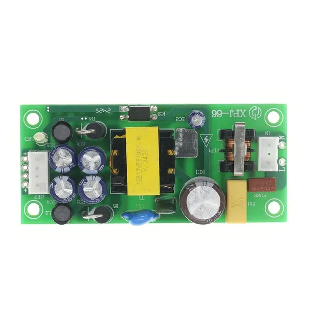 Double sortie de tension 5 + 5V – vue 3