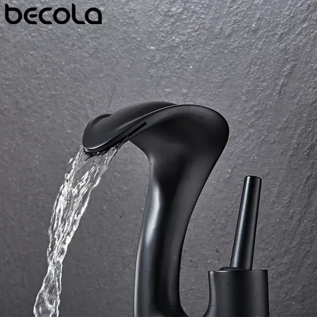 Robinet de lavabo créatif en or – vue 3