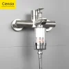 Filtre pommeau douche haute efficacité anticalcaires cartouche filtrante transparente billes minérales remplaçables acier inox brossé cylindrique moderne monocommande inverseur intégré