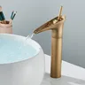 Robinet de lavabo en laiton Antique – vue 4