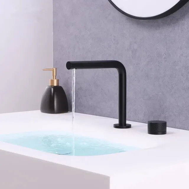 Robinet de salle de bains en or brossé – vue 7