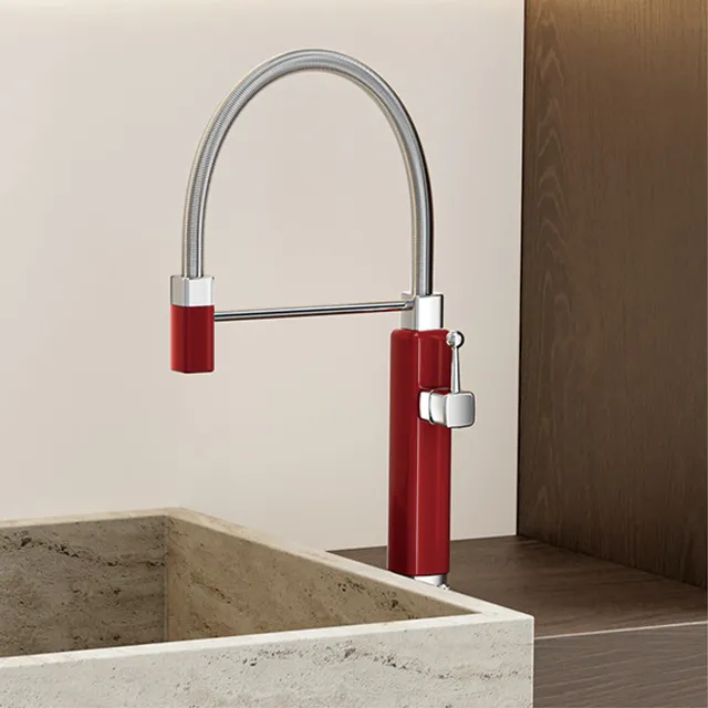Plan de cuisine moderne de luxe en laiton rouge – vue 4