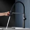 Robinet de cuisine de luxe en laiton noir au design simple – vue 3