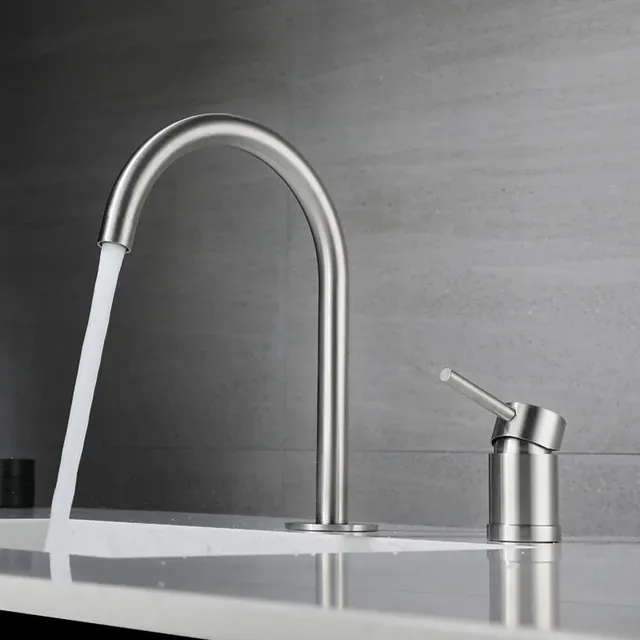 Robinet de lavabo de salle de bains en acier inoxydable – vue 2