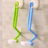 Brosse de toilette Portable en forme de S – vue 6