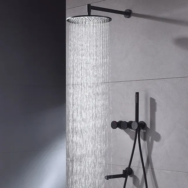 Système de douche dissimulé en cuivre noir de luxe – vue 3