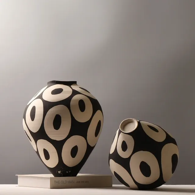 Ensemble trois vases céramique mat ovoïde col étroit… – vue 5