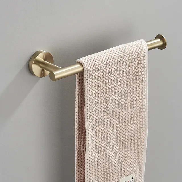 Accessoires de salle de bains en or brossé – vue 3