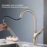 Robinets de centre commercial rotatifs à nervures en or… – vue 5