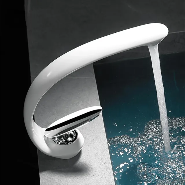 Robinet de lavabo de salle de bains créatif – vue 4