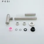 Piège à bouteille rond moderne en laiton avec vidange pop-up, tuyau de P-TRAP chromé, kit de tube de vidange réglable, piège à déchets