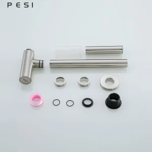 Piège à bouteille rond moderne en laiton avec vidange pop-up, tuyau de P-TRAP chromé, kit de tube de vidange réglable, piège à déchets Piège à bouteille rond moderne en laiton avec vidange pop-up, tuyau de P-TRAP chromé, kit de tube de vidange réglable, piège à déchets