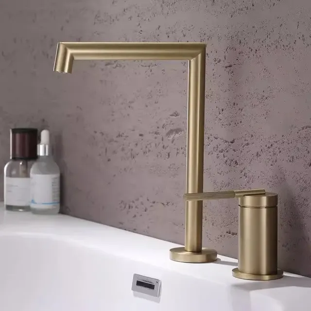 Robinet de salle de bains en laiton brossé doré – vue 3