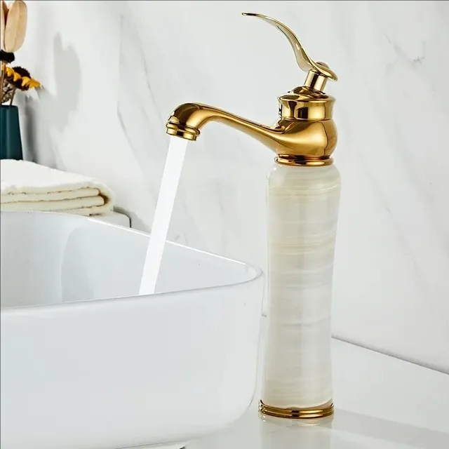 Robinet de lavabo de salle de bains de luxe en or – vue 5