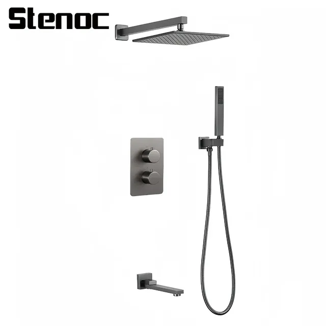 Ensemble de robinets de douche chromés