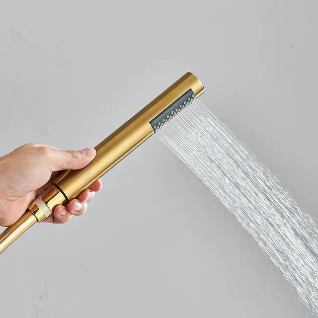 Système de douche de bain en or brossé – vue 2