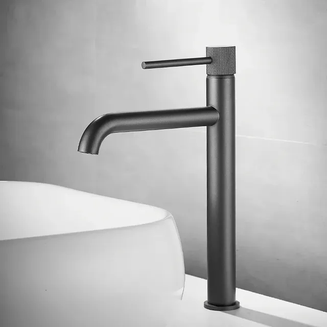 Robinet de lavabo en or brossé – vue 4