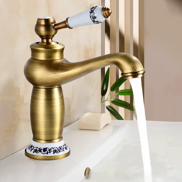 Robinet de bain de lavabo de luxe – vue 3