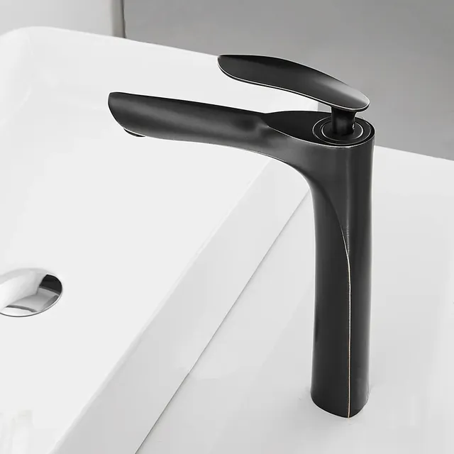 Robinets de lavabo de couleur blanche – vue 6