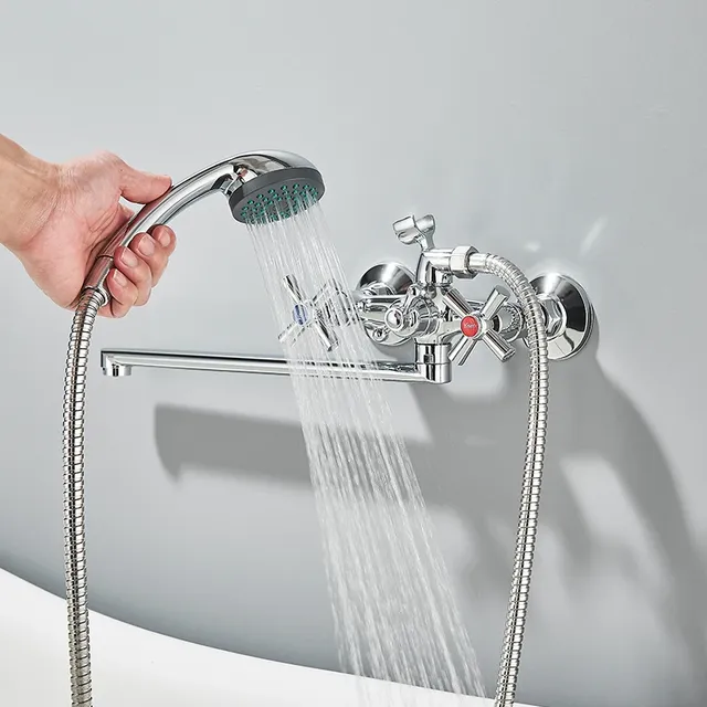 Baignoire chromée pour centre commercial avec douche – vue 2