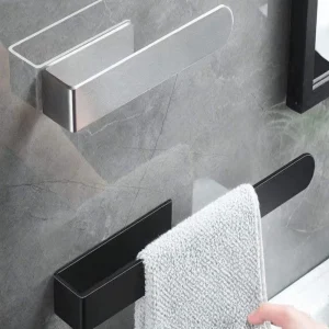 porte serviettes mural auto adhésif sans perçage acier inoxydable brossé noir mat bras plat rabattable design minimaliste compact