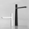 Robinet de lavabo de salle de bains – vue 2