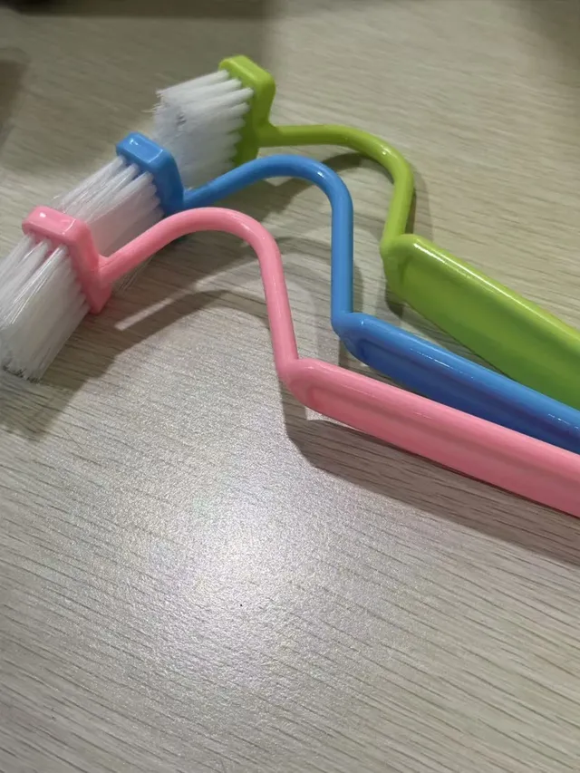 Brosse de toilette incurvée à Long manche – vue 3