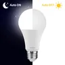 Ampoule LED avec capteur de lumière – vue 1