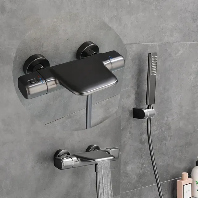 Ensemble de douche thermostatique mural