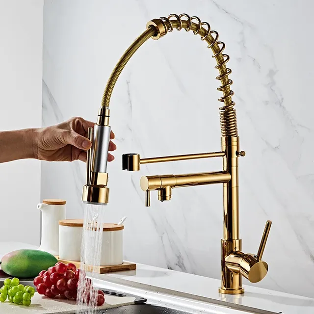 Robinet de cuisine en acier inoxydable doré