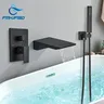 Baignoire noire à montage mural chromé – vue 1