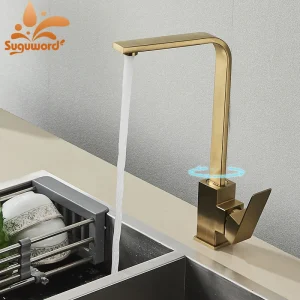 Robinet de cuisine carré doré avec brosse, robinet d’évier de cuisine chaud et froid, mélangeur rotatif à 360 degrés, grue d’eau montée sur le pont Robinet de cuisine carré doré avec brosse, robinet d’évier de cuisine chaud et froid, mélangeur rotatif à 360 degrés, grue d’eau montée sur le pont