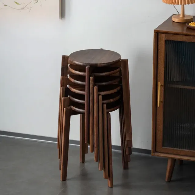 Tabouret nord-américain en noyer – vue 3