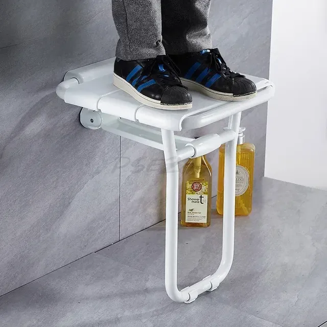 Siège de sécurité pliant avec pieds pour toilettes – vue 3