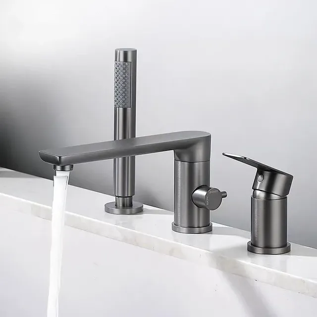 Mitigeur bain douche trois trous montage rebord finition…