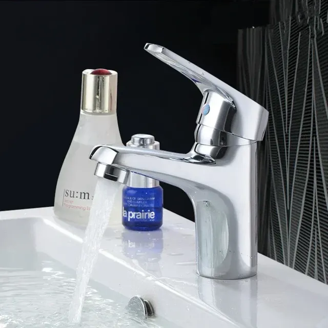 Robinet mitigeur chaud et froid – vue 2