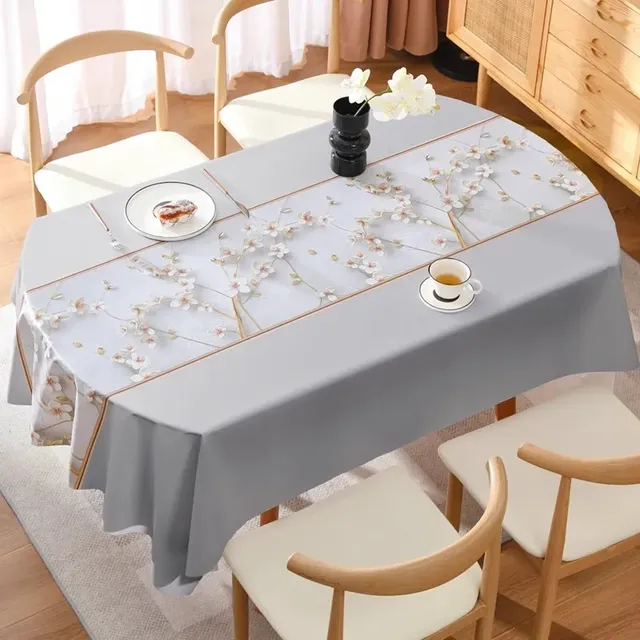 Nappe de salle à manger ovale
