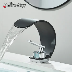 Bassin de cascade en laiton créatif, montage sur pont, robinet à poignée unique, trou unique, eau chaude et froide Bassin de cascade en laiton créatif, montage sur pont, robinet à poignée unique, trou unique, eau chaude et froide