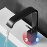 Robinet cascade de salle de bains entièrement en cuivre – vue 4