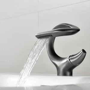 Becola robinet de lavabo cascade sortie d’eau lavabo de légumes et de fruits universel froid et chaud intégré Chrome or Style Becola robinet de lavabo cascade sortie d’eau lavabo de légumes et de fruits universel froid et chaud intégré Chrome or Style