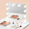 Lumière de maquillage LED devant le miroir sans… – vue 1
